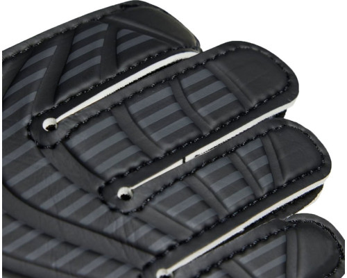 Рукавички воротарські Adidas Predator Training IW6281 р. 4,5, чорно-білі Рукавички воротарські Adidas Predator Training IW6281 р. 4,5, чорно-білі