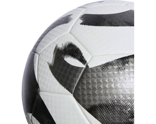 М'яч футбольний Adidas Tiro League HT2423 розмір 4, біло-чорний М'яч футбольний Adidas Tiro League HT2423 розмір 4, біло-чорний