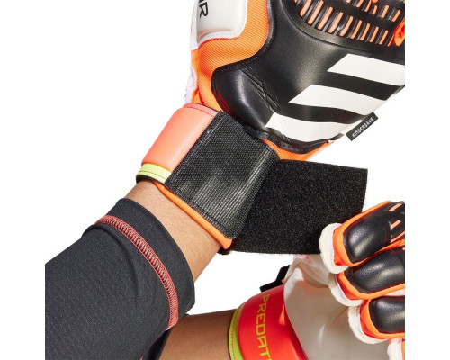 Рукавички воротарські Adidas Predator Glove Match Fingersave IQ4037 р. 8,5, різнокольорові Рукавички воротарські Adidas Predator Glove Match Fingersave IQ4037 р. 8,5, різнокольорові