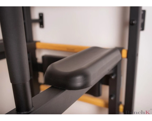 Шведська стінка BenchK 222B 230 х 67 см  з турніком та брусами, чорна