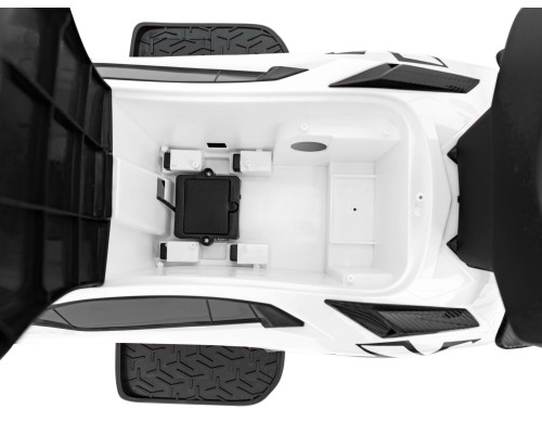 Дитячий толокар Lamborghini Aventador SV Ride-On білий