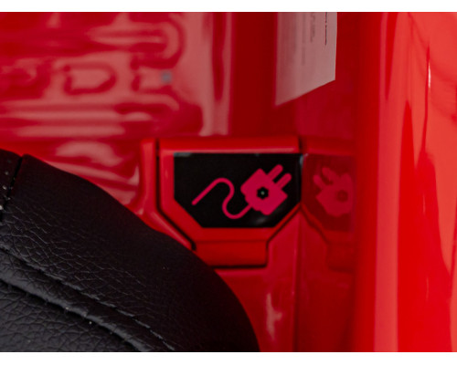 Дитяча акумуляторна машинка Audi Q7 NEW LIFT Червона