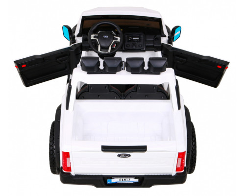 Дитяча акумуляторна машинка Ford Super Duty Біла
