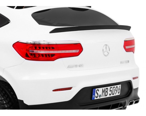 Дитяча акумуляторна машинка Mercedes GLC 63S Біла
