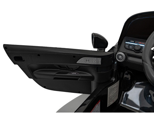 Дитяча акумуляторна машинка Mercedes Benz AMG SL63 Чорна