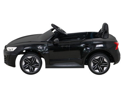 Дитяча акумуляторна машинка Audi RS E-Tron GT Чорна