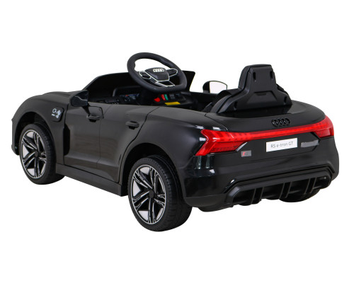Дитяча акумуляторна машинка Audi RS E-Tron GT Чорна