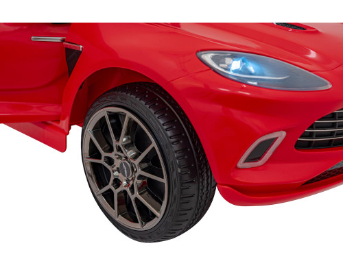 Дитяча акумуляторна машинка Aston Martin DBX Червона
