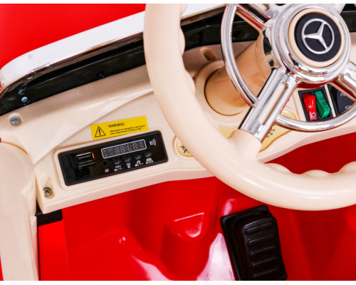 Дитячий акумулятрний автомобіль Mercedes Benz Retro 540A Червоний