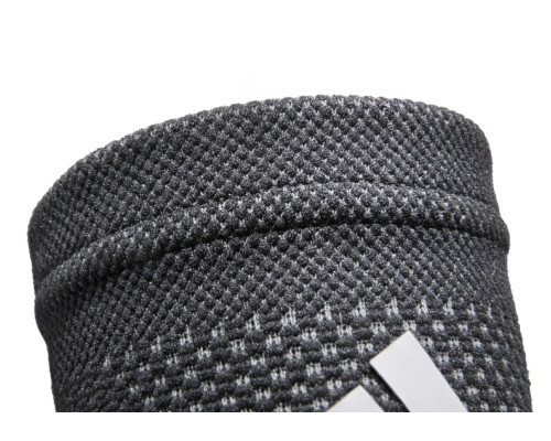 Гомілковостопного підтримка суглоба Adidas Aeroready Innwell, чорний