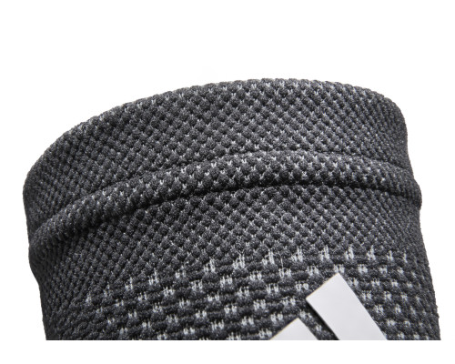 Гомілковостопного підтримка суглоба Adidas Aeroready Innwell, чорний