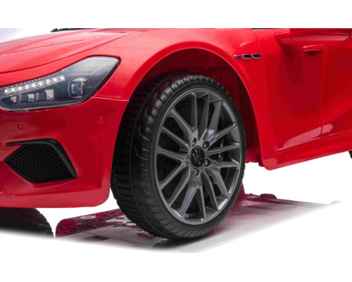 Дитяча акумуляторна машинка Maserati Ghibli на акумуляторі Червона