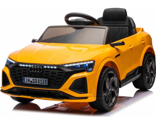 Дитяча акумуляторна машинка Audi SQ8 Жовта