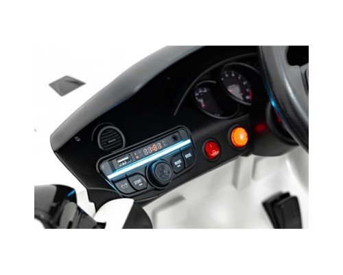 Дитяча акумуляторна машинка Porsche 718 Біла