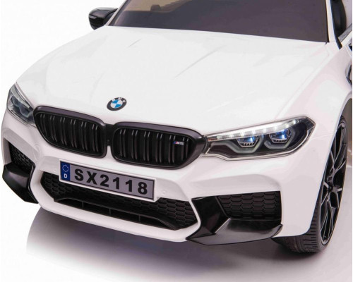 Дитяча акумуляторна машинка BMW M5 DRIFT Біла