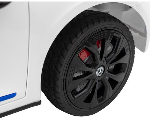 Дитяча акумуляторна машинка Mercedes Benz AMG EQA Біла