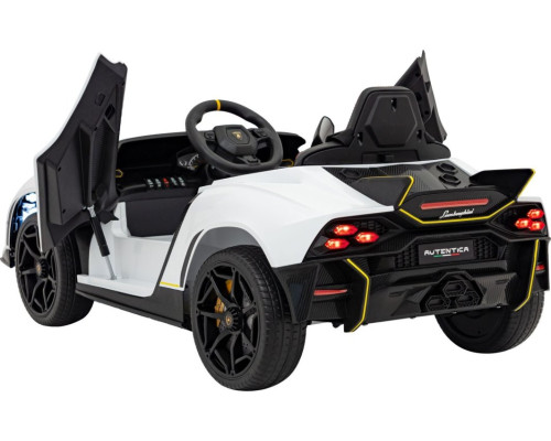 Дитяча акумуляторна машинка Lamborghini Invencible Біла