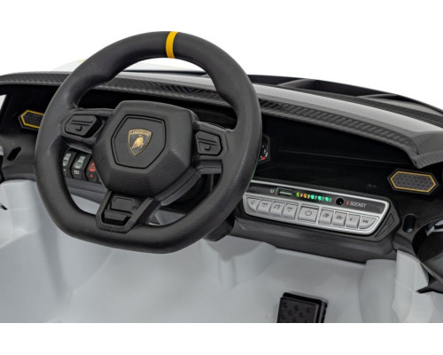 Дитяча акумуляторна машинка Lamborghini Invencible Біла