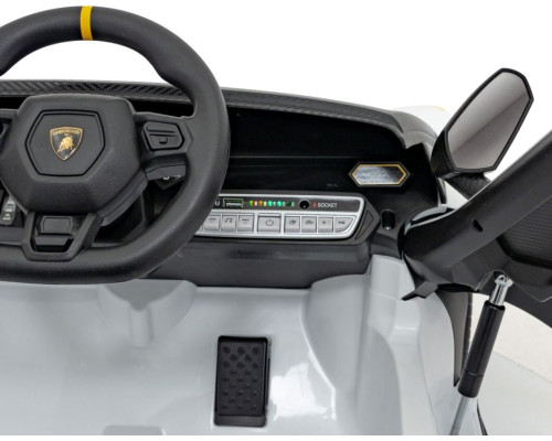 Дитяча акумуляторна машинка Lamborghini Invencible Біла