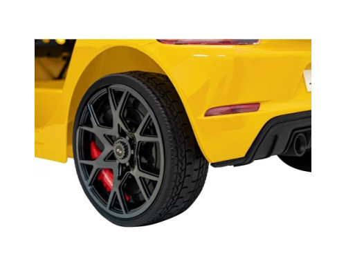 Дитяча акумуляторна машинка Porsche 718 MP4 Жовта