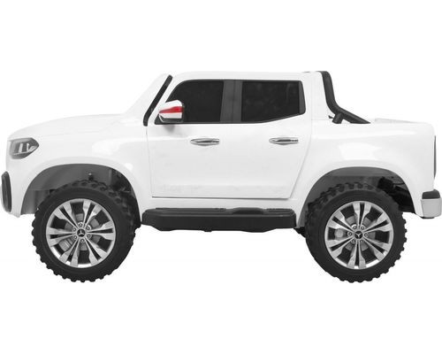 Дитяча акумуляторна машинка Mercedes Benz X-Class Біла