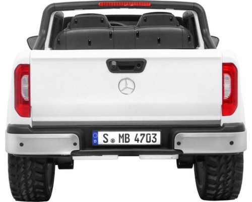 Дитяча акумуляторна машинка Mercedes Benz X-Class Біла