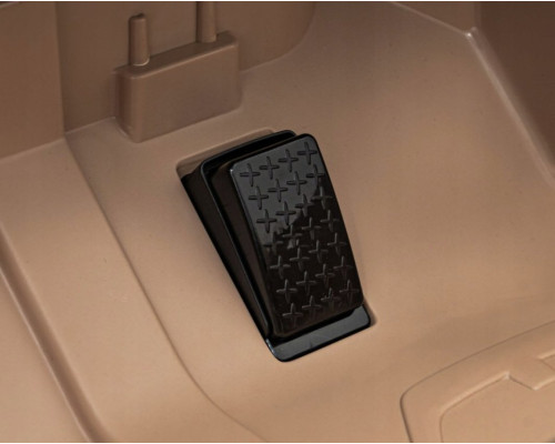 Дитяча акумуляторна машинка BMW i4