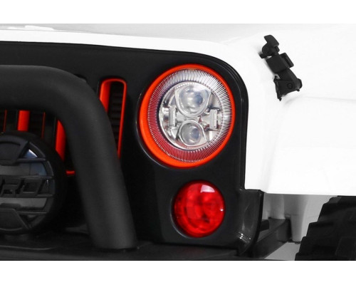 Дитячий акумуляторний позашляховик Білий