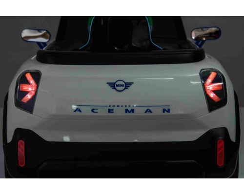 Дитяча акумуляторна машинка Mini Concept Aceman Біла