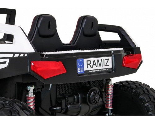 Дитяча акумуляторна машинка Баггі Clash Біла