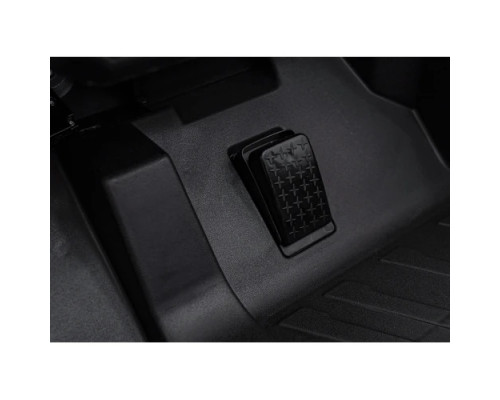 Дитячий акумуляторний квадроцикл CAN-AM Maverick Чорний