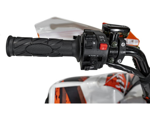 Дитячий акумуляторний квадроцикл моторизований DESERT STORM помаранчевий