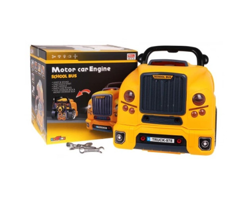 Дитячий автомобіль для юного механіка